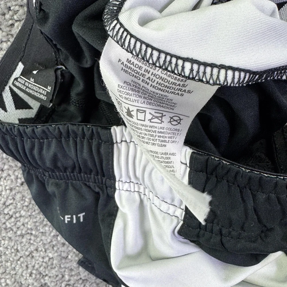 Nike Shorts Youth Medium Black White Dri-Fit Athletic Basketball Gym Training